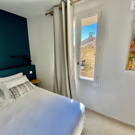 La Maison Des Vendangeurs - Table D'Hotes Le Soir Du Jeudi Au Dimanche- Jacuzzi - Balneo Spa - Acces Piscine Pour Toutes Les Chambres Sauf Studio Coquet- Piscine De Mai A Mi-Octobre Martignargues Buitenkant foto