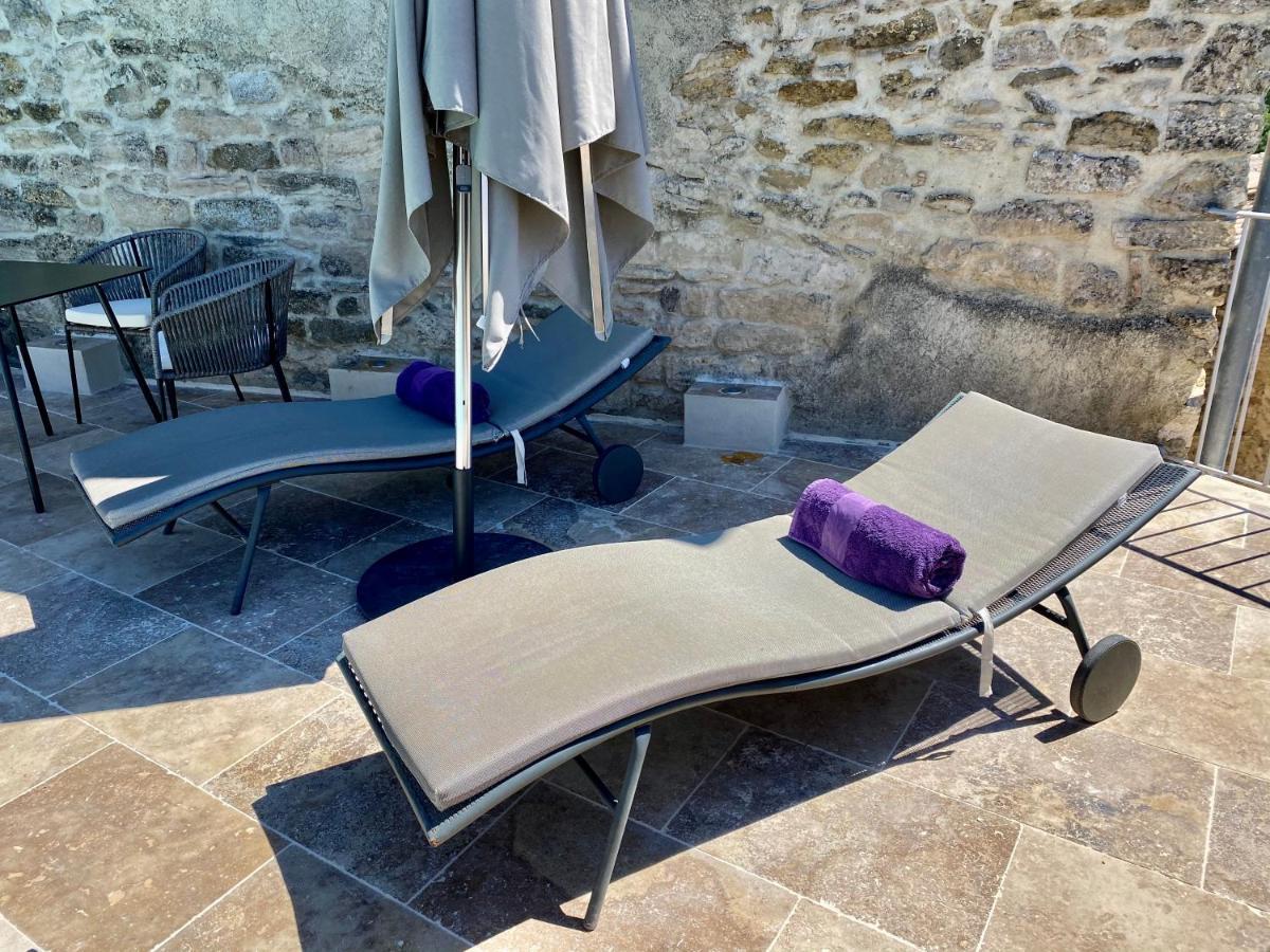 La Maison Des Vendangeurs - Table D'hotes Le Soir Du Jeudi Au Dimanche- Jacuzzi - Balneo - Acces Piscine Pour Toutes Les Sauf Coquet- Piscine De Mai A Mi-octobre Martignargues