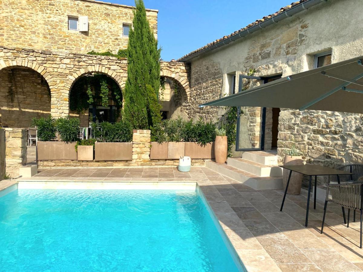 La Maison Des Vendangeurs - Table D'hotes Le Soir Du Jeudi Au Dimanche- Jacuzzi - Balneo - Acces Piscine Pour Toutes Les Sauf Coquet- Piscine De Mai A Mi-octobre