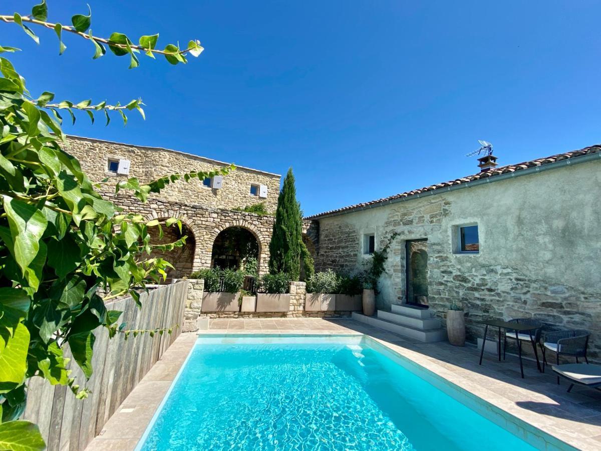 La Maison Des Vendangeurs - Table D'hotes Le Soir Du Jeudi Au Dimanche- Jacuzzi - Balneo - Acces Piscine Pour Toutes Les Sauf Coquet- Piscine De Mai A Mi-octobre Bed & Breakfast